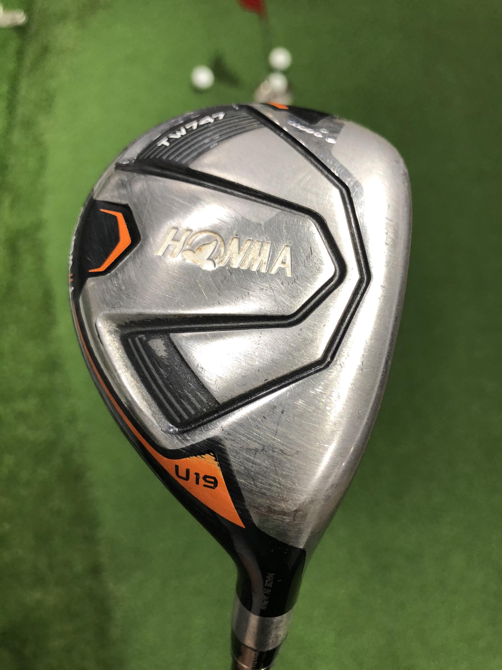 GẬY  U19 HONMA TOUR WORLD TW747 H7/H8 USED